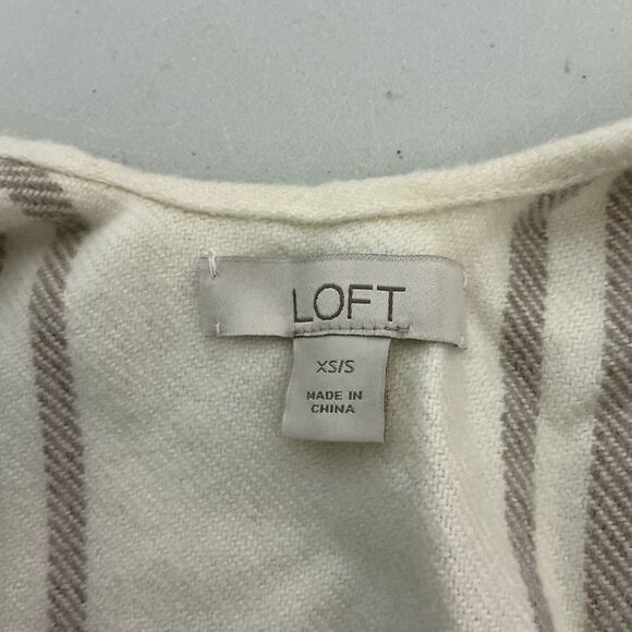 Ann Taylor Loft Womens XS/S Oversized Beige Tan Fringe Poncho Sweater - Picture 5 of 6